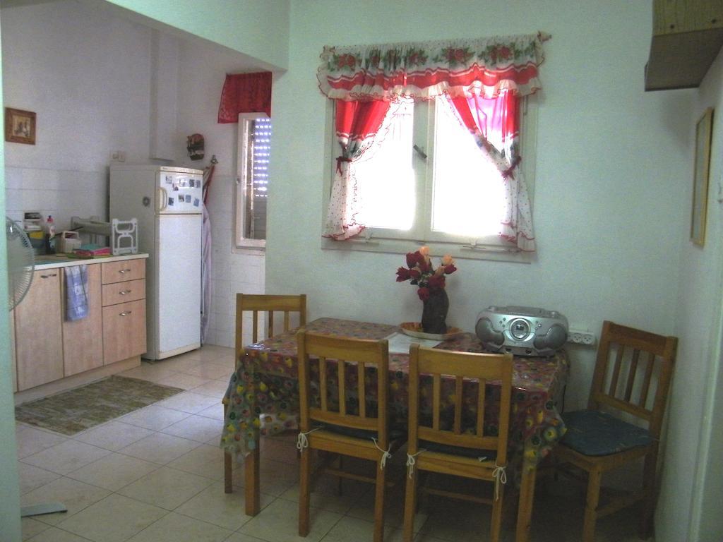 Ferienwohnung Stella Maris Hosting Haifa Zimmer foto